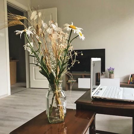 Azzurro Apartment - Ideal For Your Seaside Escape In Burgas Exterior foto