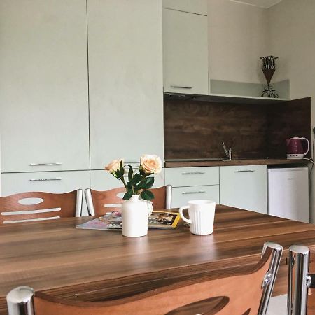 Azzurro Apartment - Ideal For Your Seaside Escape In Burgas Exterior foto