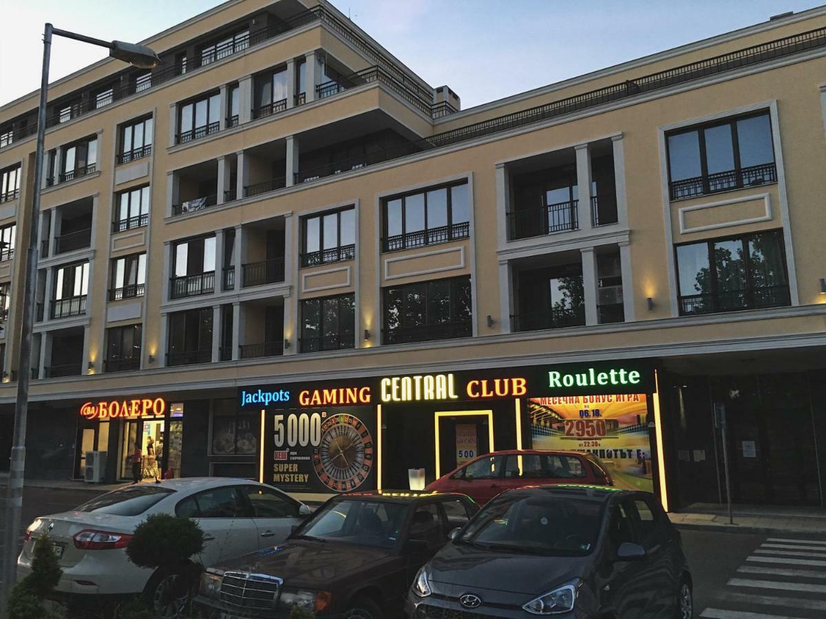 Azzurro Apartment - Ideal For Your Seaside Escape In Burgas Exterior foto